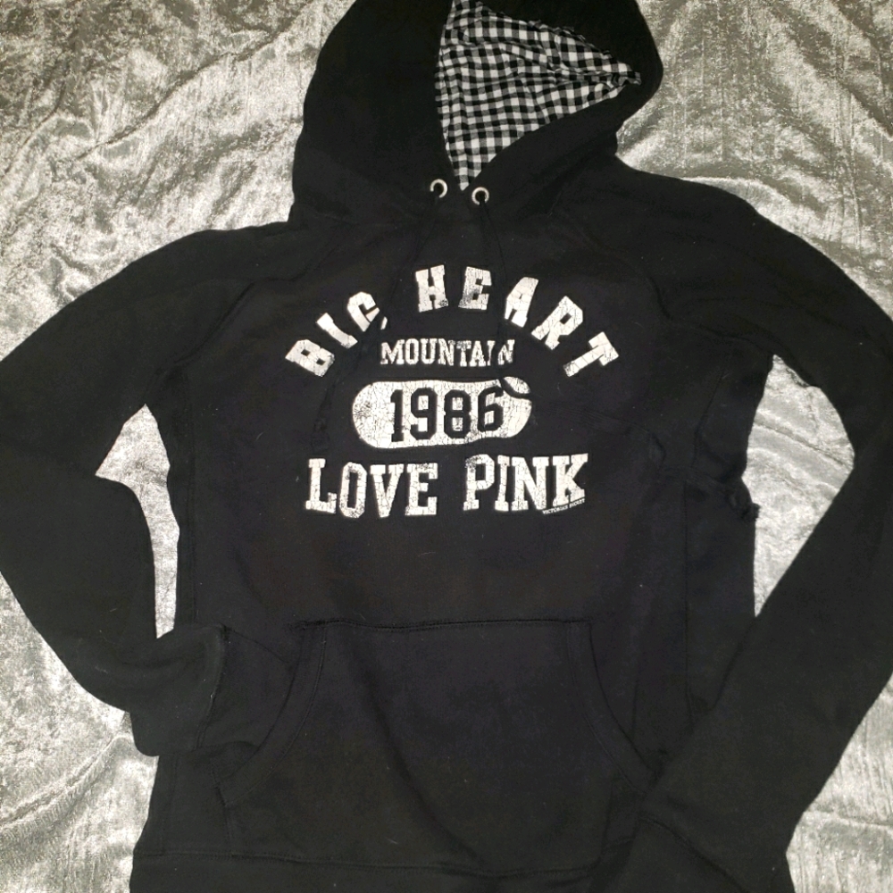 VS PINK SWEATSHIRT-UNIQUE